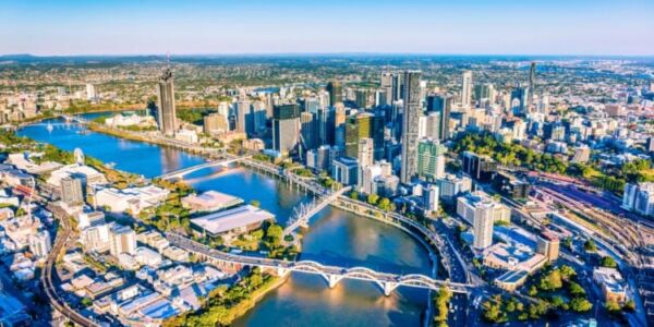 british moving to brisbane