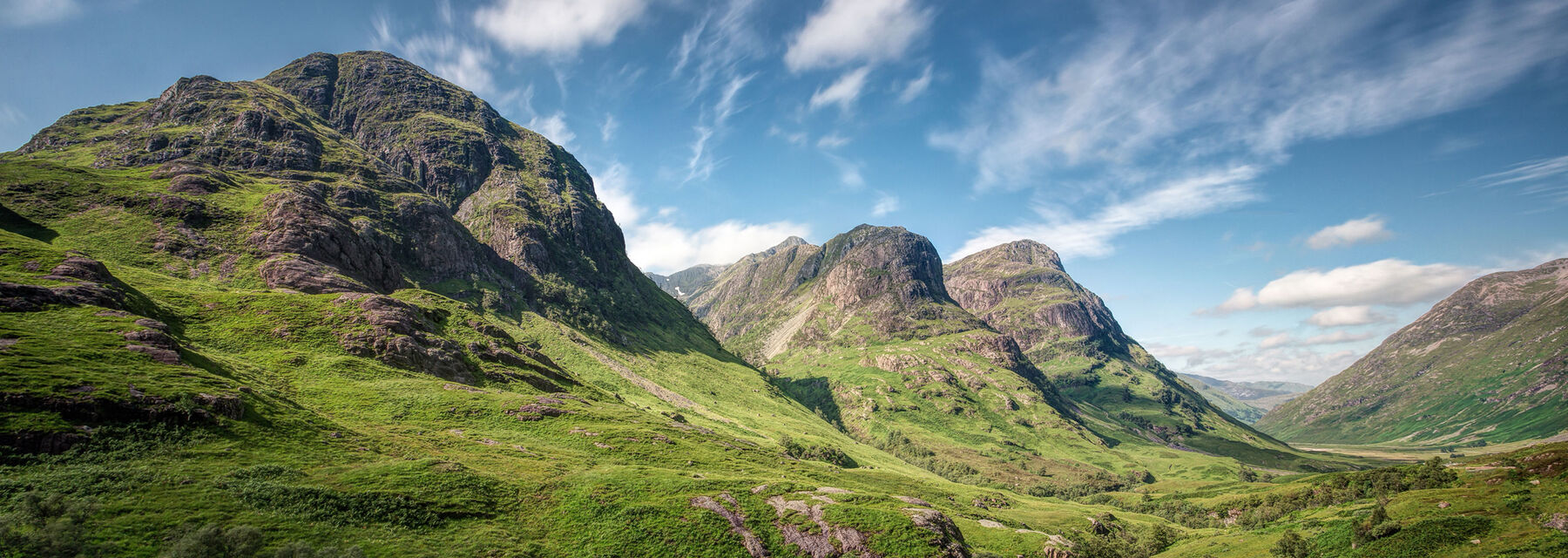Moving to Scotland from England: A comprehensive guide for a seamless transition